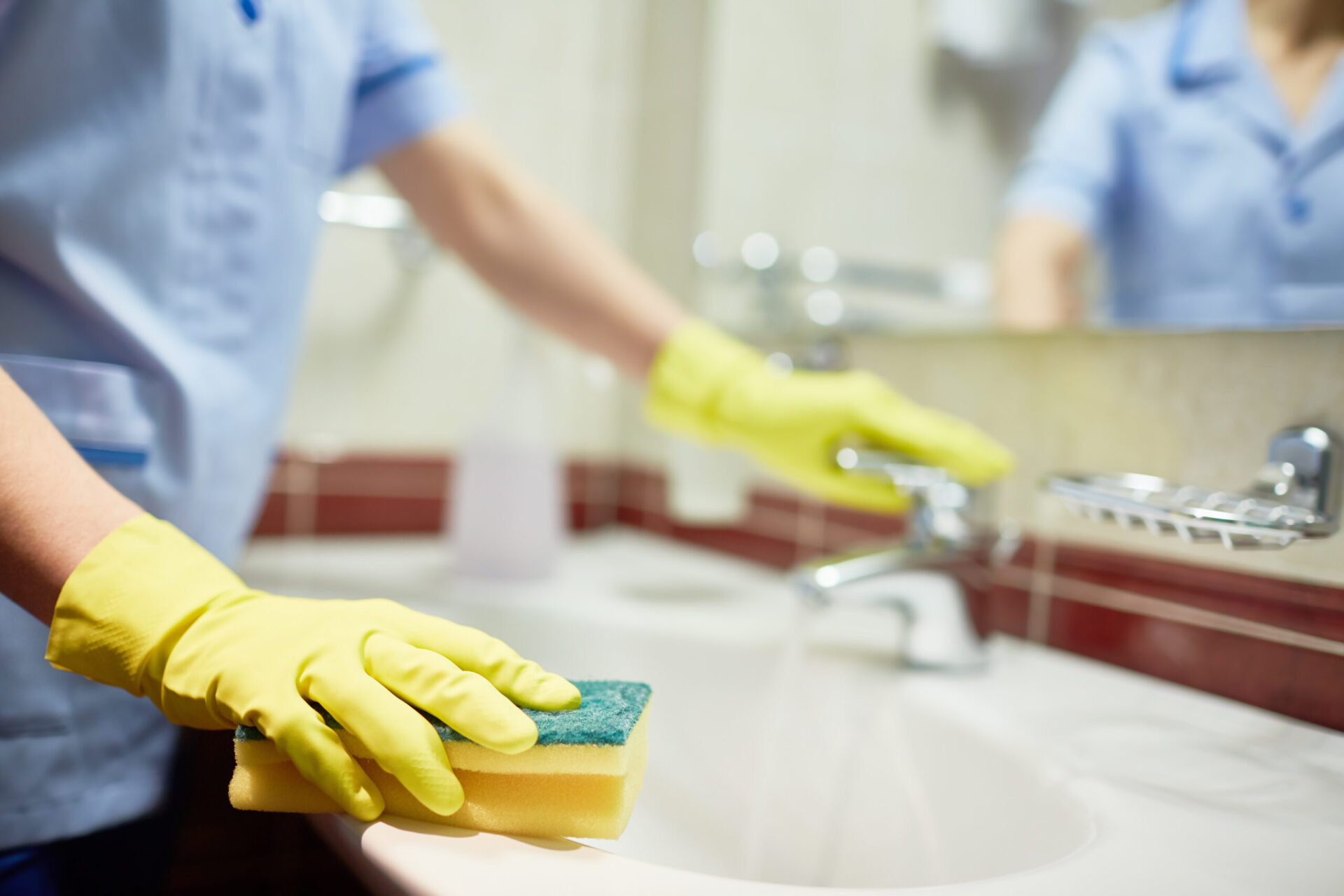 Signs You Need To Hire a Commercial Cleaning Service